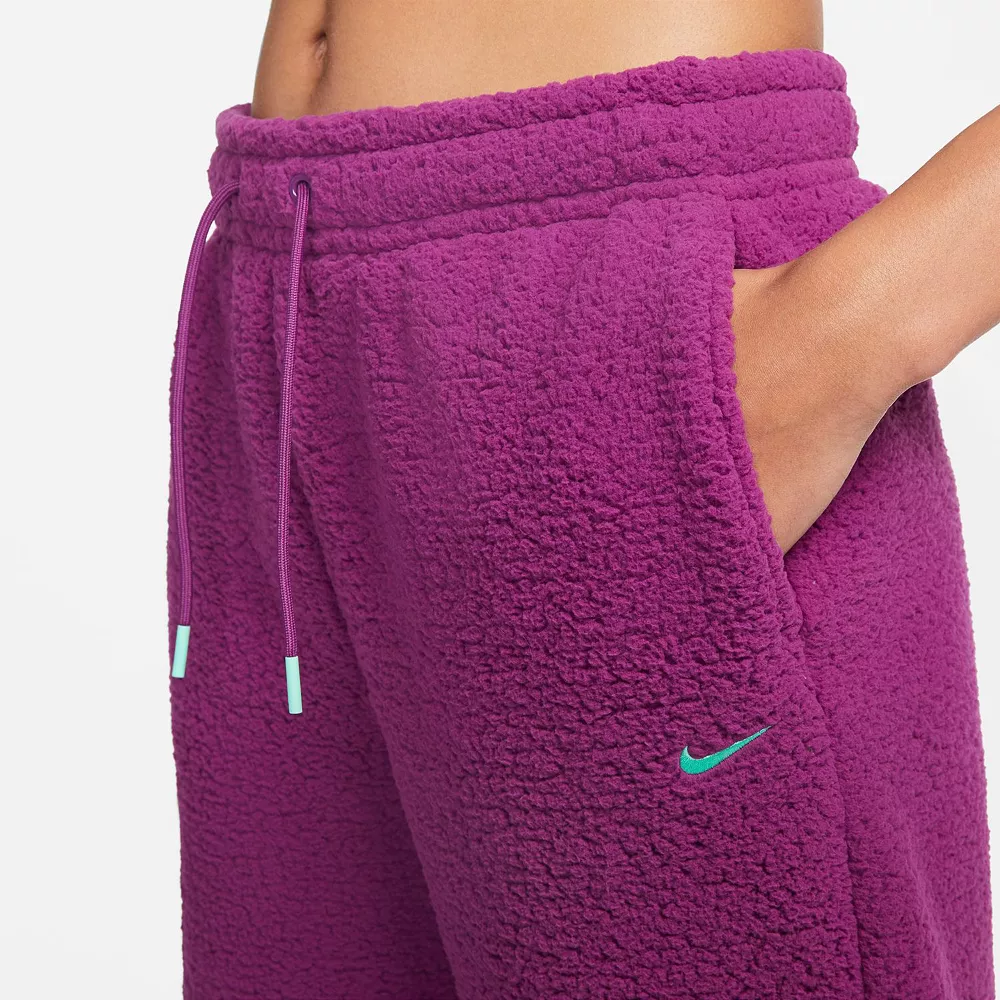 Women's Nike Therma-FIT Cozy Training Ankle Pants - Image 4